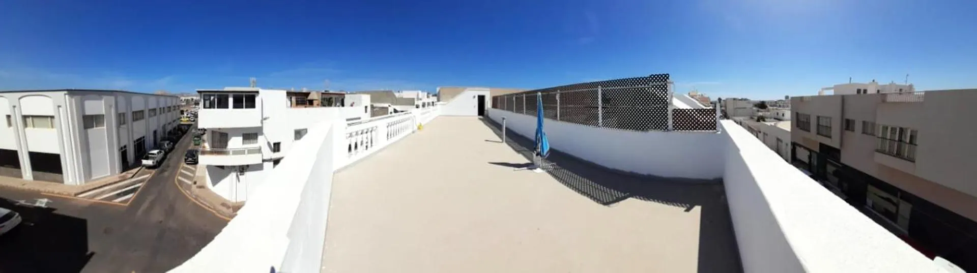 Charming Apartment In Arrecife City Centre 90 M² Parking Spain
